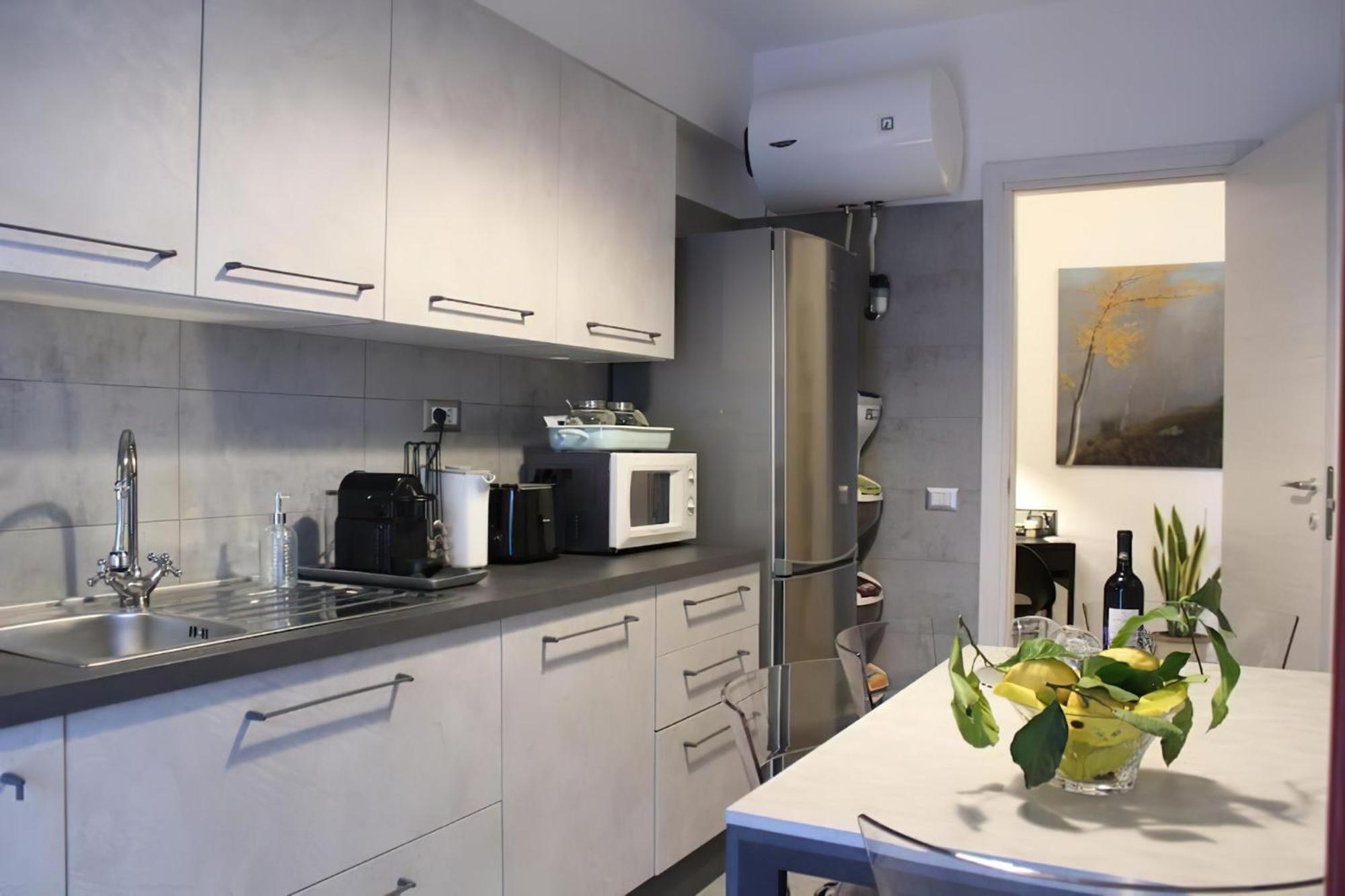 Antonio Apartment In Рим Экстерьер фото